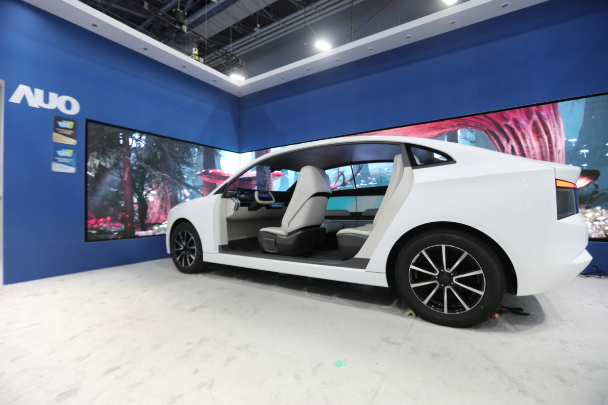 beats365发表全新Smart Cockpit 2024，大秀显示应用成果、及释放Micro LED终极显示技术量能的全新智慧座舱，以营造突破性、沉浸式的视觉体验，重新定义智慧座舱，满足驾乘人员的全方位感受。